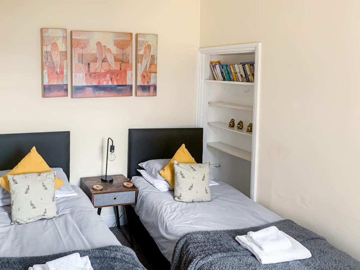 Waverley Lodge - Quaint Victorian Home With Free Parking 约克 外观 照片